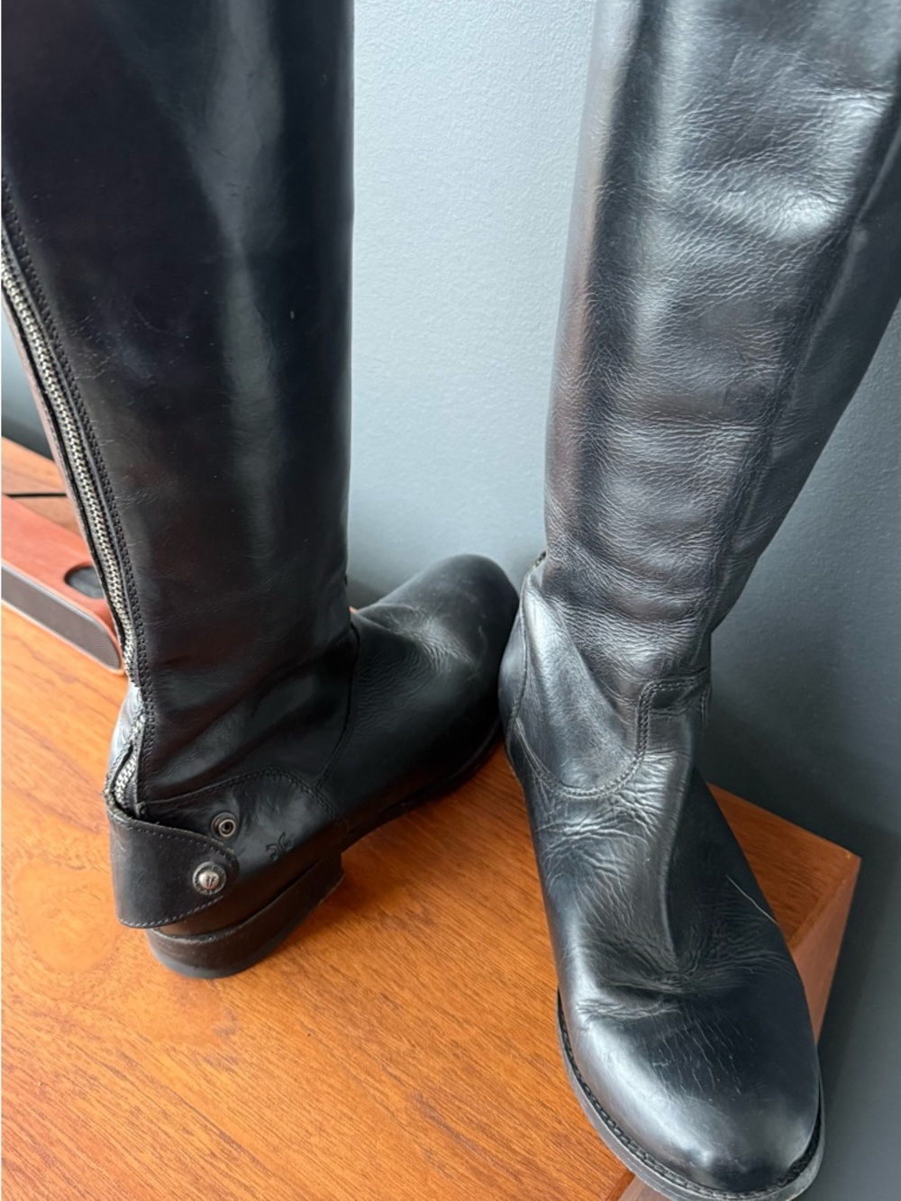 Frye Black Leather Melissa Button Back Boots - Picture 2 of 5